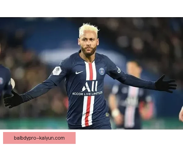 内马尔巴萨首球回顾：2013年对阵格拉纳达破门开启红蓝生涯